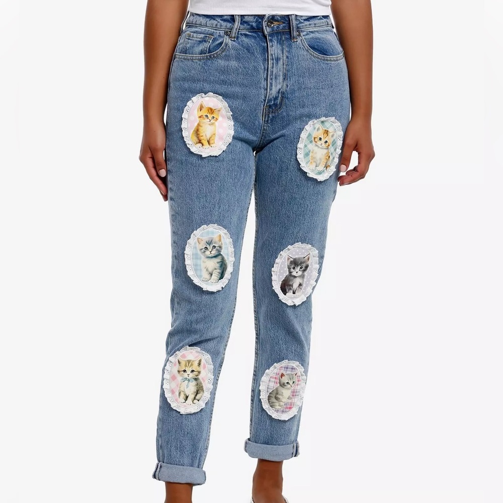 Sweet Society Cat Portrait Bow Mom‎ Jeans Hot Topic